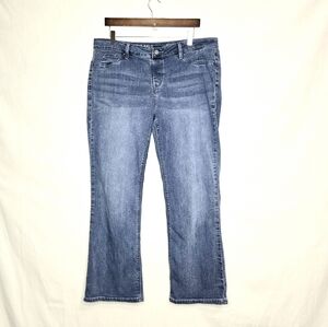 Laurie Felts Silky Baby Bell Jeans. Light Wash Blue, L, 14/16